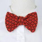 Knitted Bow Tie In Diamond Pattern